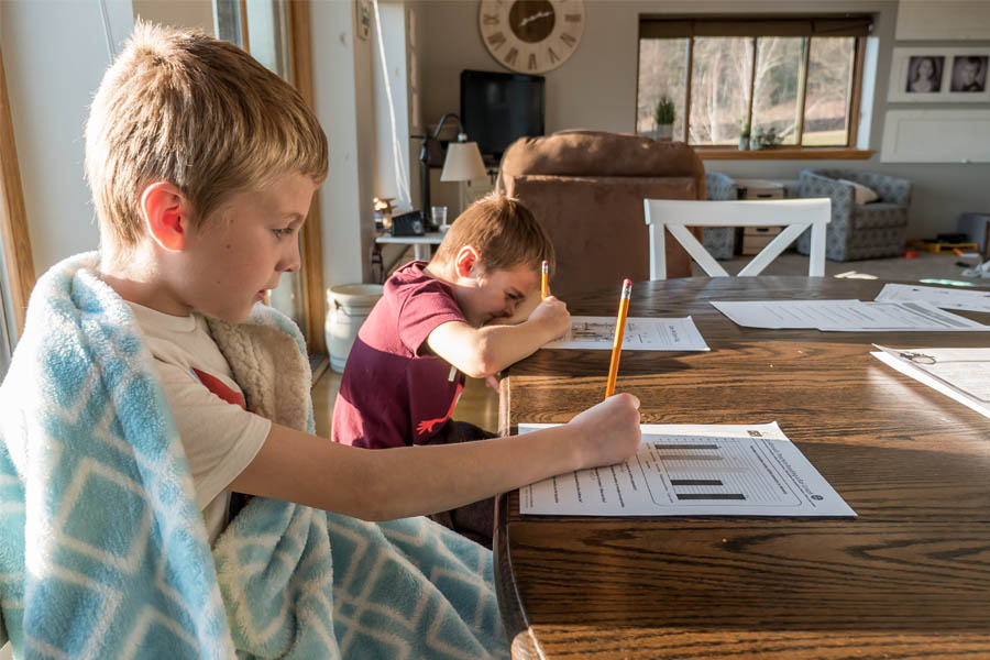students should have less homework pros and cons